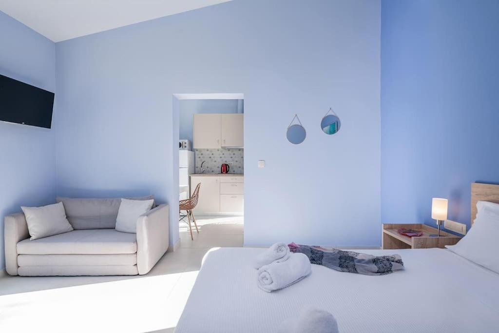M City Apartments, Garden 1 Chania  ภายนอก รูปภาพ